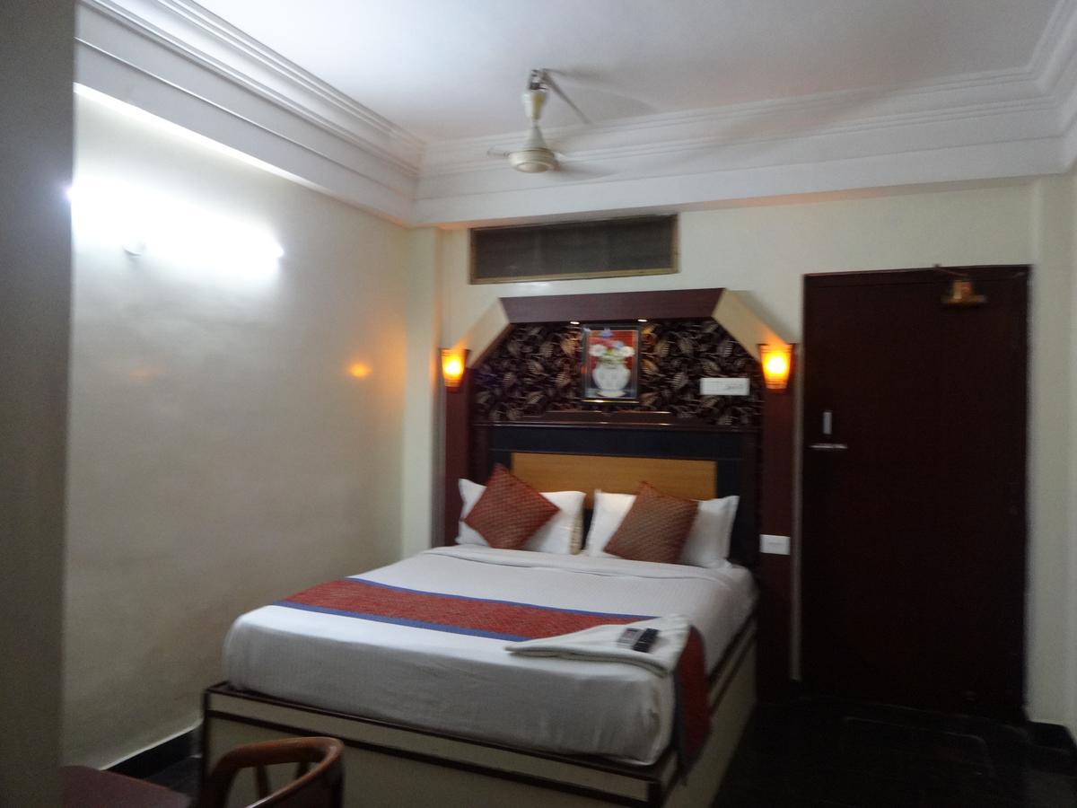 Hotel Duke Madurai Εξωτερικό φωτογραφία
